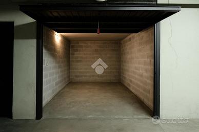 BOX A TREZZO SULL'ADDA