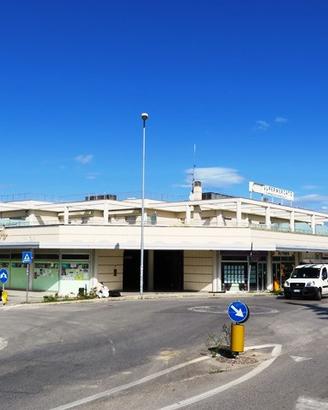 Negozio a San Clemente (RN)