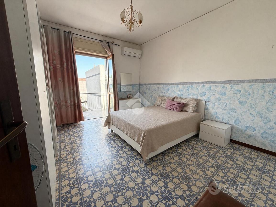 Apartament me 3 dhoma, 80 m²