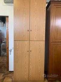 ARMADIO A 4 ANTE LEGNO CHIARO