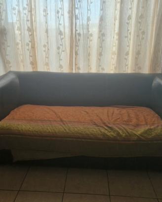 divano 3 posti in pelle