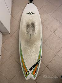 tavola da surf bic 5’10 fish