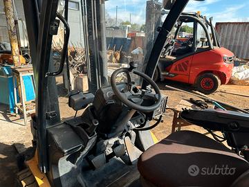Muletto caterpillar 35 ql