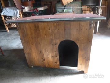 Casetta cuccia per cane di taglia grande
