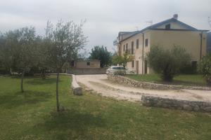 Bifamiliare con ingresso indipendente  