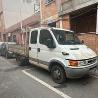 Iveco Daily 35C10 cassone fisso doppia cabina 2004