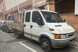 Iveco Daily 35C10 cassone fisso doppia cabina 2004