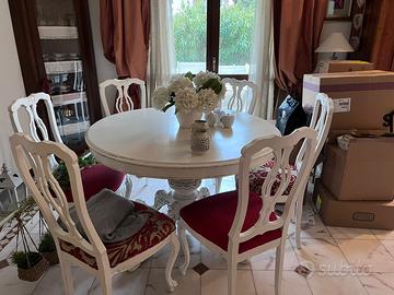 tavolo rotondo in legno laccato bianco con 6 sedie