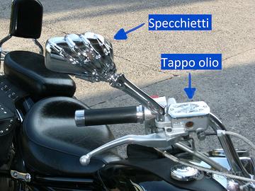 Custom: Specchietti, tappo olio e porta telepass