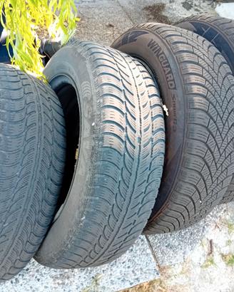 Gomme auto