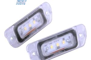 LUCI TARGA A LED PER MERCEDES CLASSE ML W164 05-08