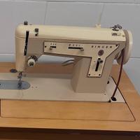 Macchina per cucire SINGER 267 anni 70.
