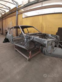 Scocca peugeot 205 sabbiata
