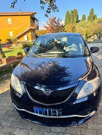 Ypsilon