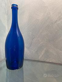 Bottiglia vetro blu