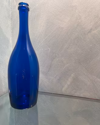 Bottiglia vetro blu