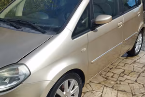 Lancia Musa 1.3 Multijet platino 16V 90CV