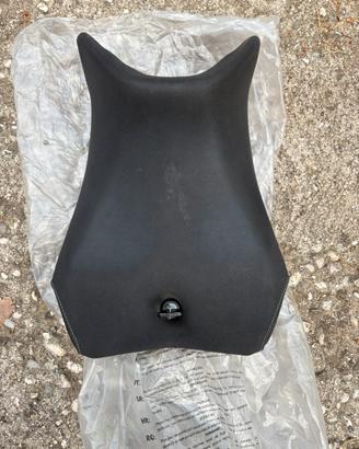 Sella conducente yamaha yzf r125