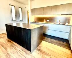 MERAVIGLIOSA VILLA SINGOLA COMPLETAMENTE RISTRUTTU