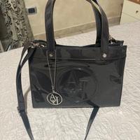 Borsa Armani