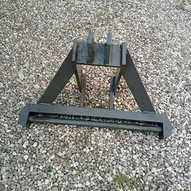 Supporto per muletto trattore