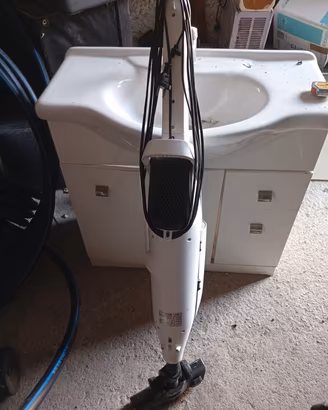 Lavandino bagno con mobile a 2 ante e 3 cassetti 