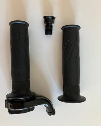 Manopole Yamaha originali con carter comando