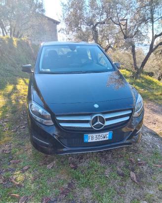 Mercedes classe B 2100 150cv anno 2015 km. 135000