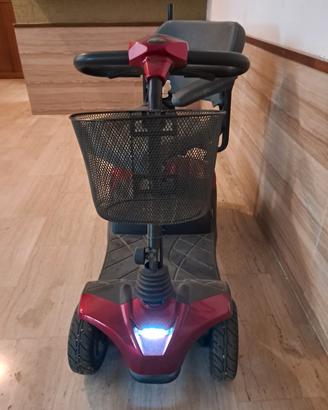 scooter elettrico per anziani