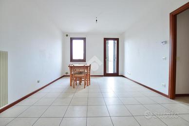 3 LOCALI A SALGAREDA