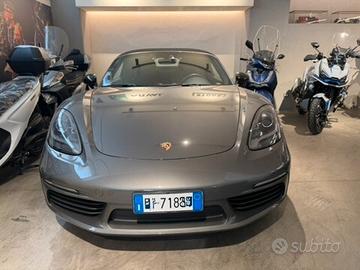 Porsche 718 Spyder Boxster 2.0