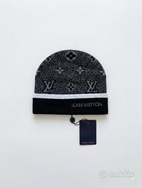 Berretto Louis Vuitton Nero Nuovo con Cartellino