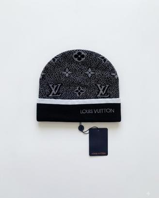 Berretto Louis Vuitton Nero Nuovo con Cartellino
