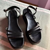 Sandali neri Primadonna