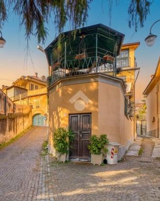 TRIFAMILIARE A RIVOLI