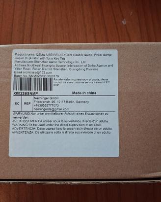 Nikou Lettore e scrittore  schede RFID 