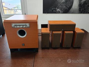 Yamaha 5.1 con subwoofer legno ciliegio