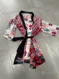 Completo da notte a fiori