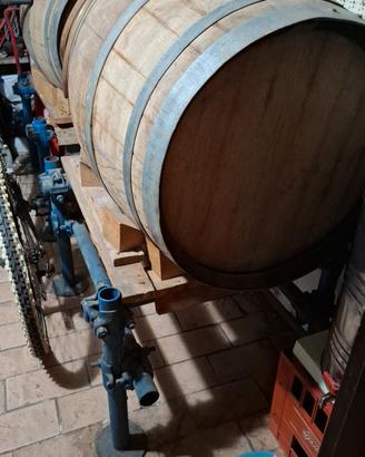 botte in legno con cavaletti