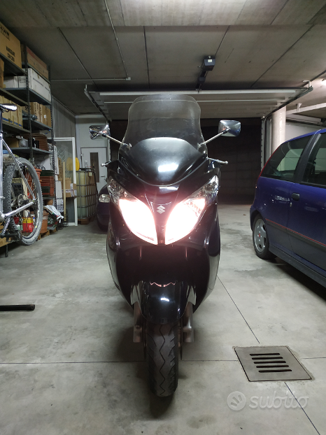 ricambi-suzuki-burgman-400-k7-accessori-moto-in-vendita-a-bergamo