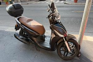 KIMCO PEOPLE S 150...