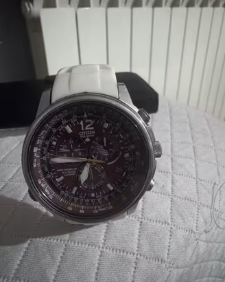 Orologio citizen radiocontrollato  come nuovo.