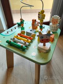 tavolo da attività in legno