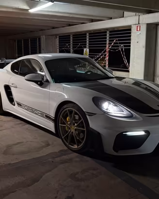 Porsche 718 Cayman PDK - Kit GT4 RS
