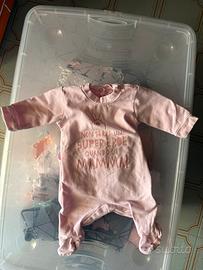Tutina intera neonata rosa