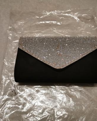 Clutch nera Primadonna con strass e catena