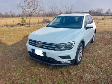 Volkswagen Tiguan 1.6 TDI business bluemotion tech