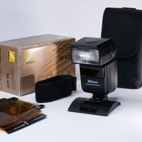 Nikon Speedlight SB-600 con accessori