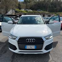 Audi Q3 2.0 TDI 120 CV S tronic Business