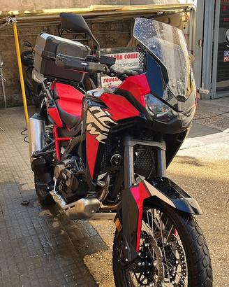 AFRICA TWIN DCT